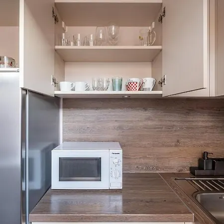 Stylish Latvian Classic 1-bedroom Near Center, Parks & Public Transport Links Apartment
