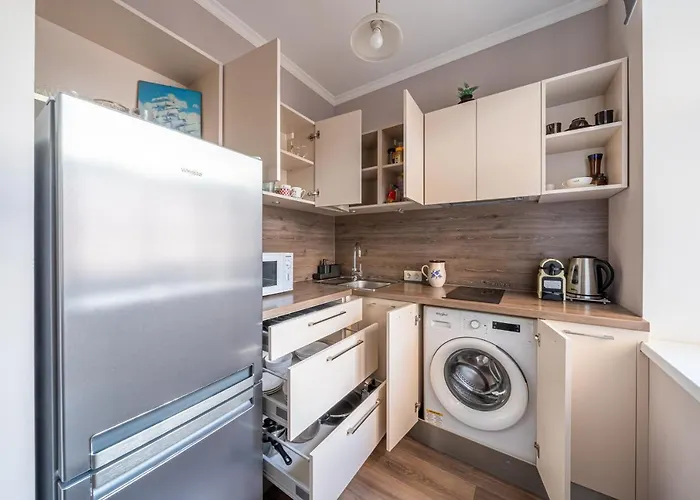 Stylish Latvian Classic 1-bedroom Near Center, Parks & Public Transport Links *